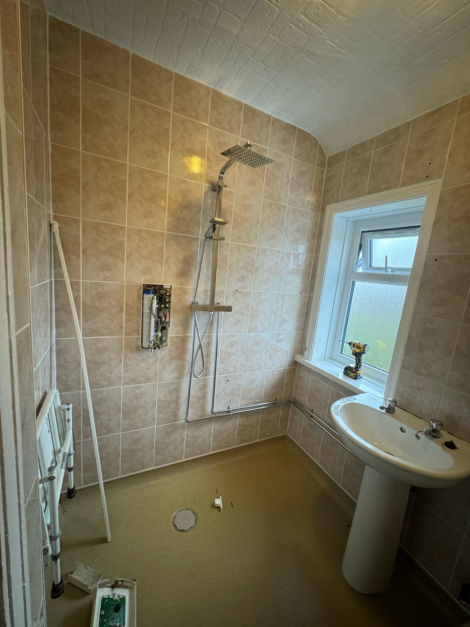 Complete luxury bathroom refurbishment and installation
