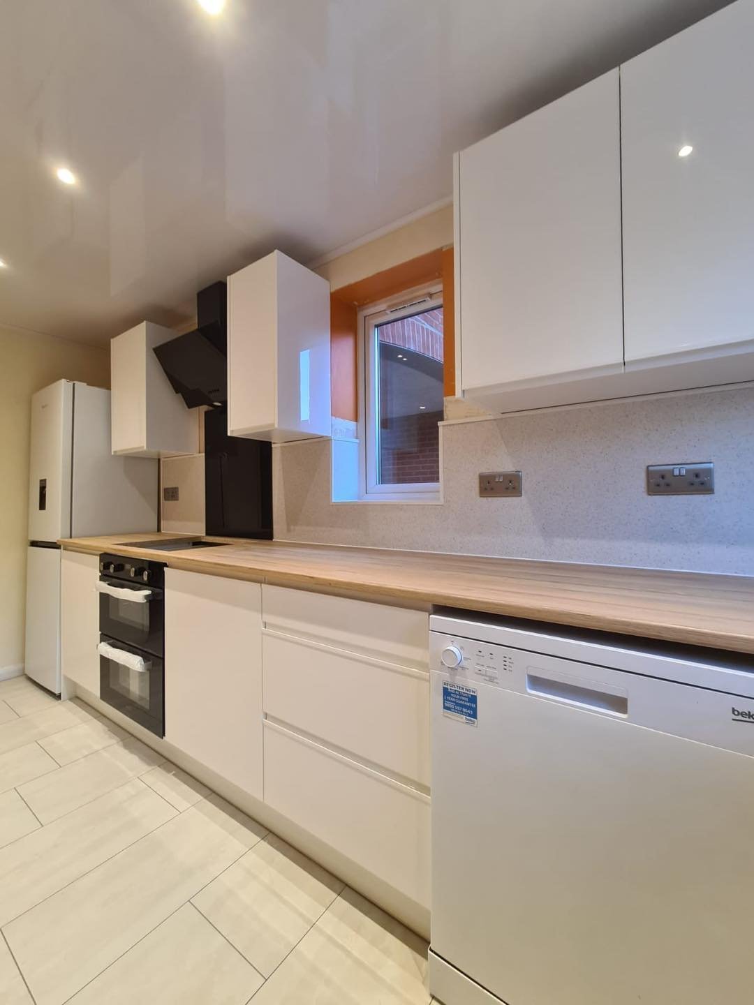 Contemporary kitchen refurbishment
